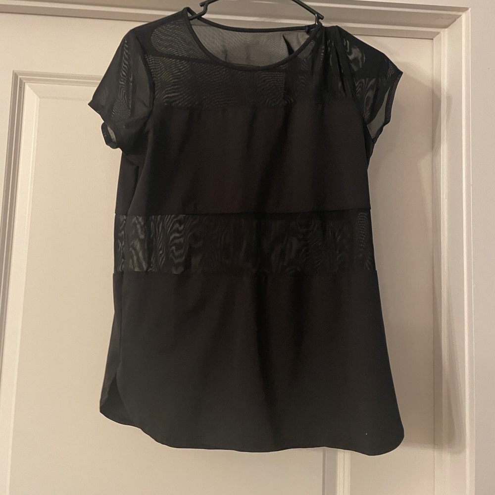workout top